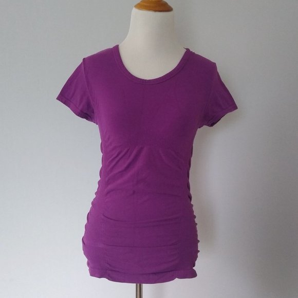 Athleta Breathe Tee - Picture 2 of 7